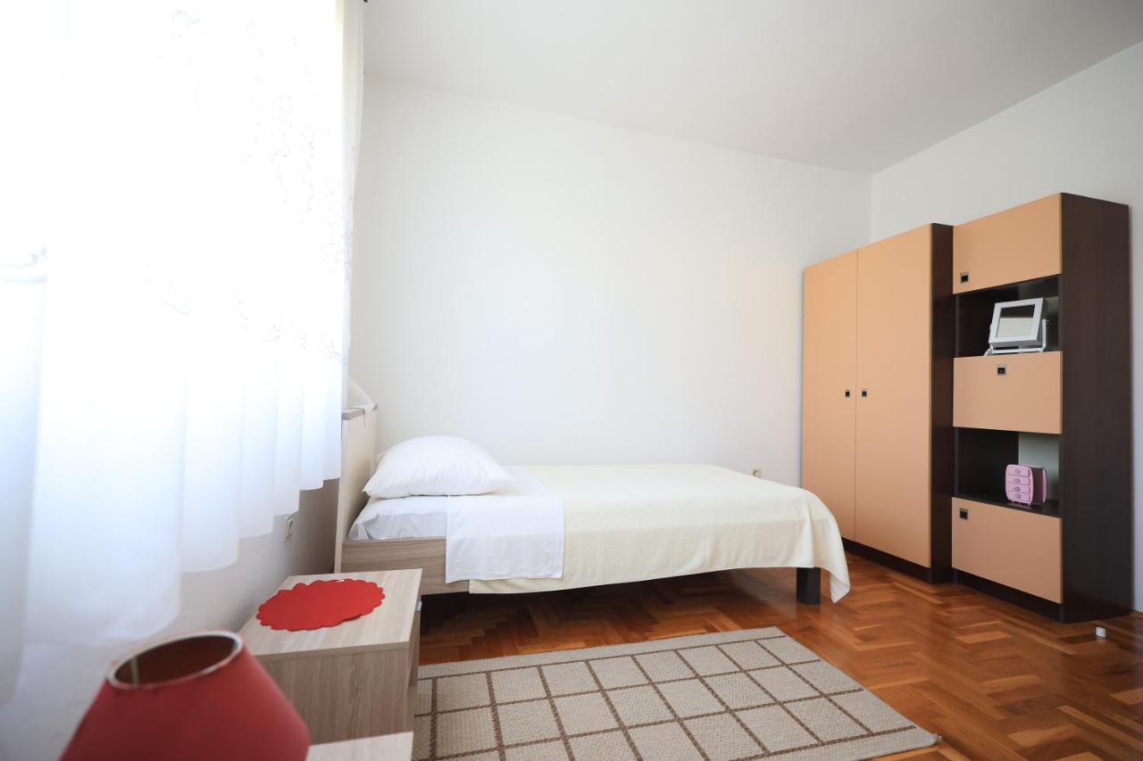 Apartments Ana Petrčane Extérieur photo